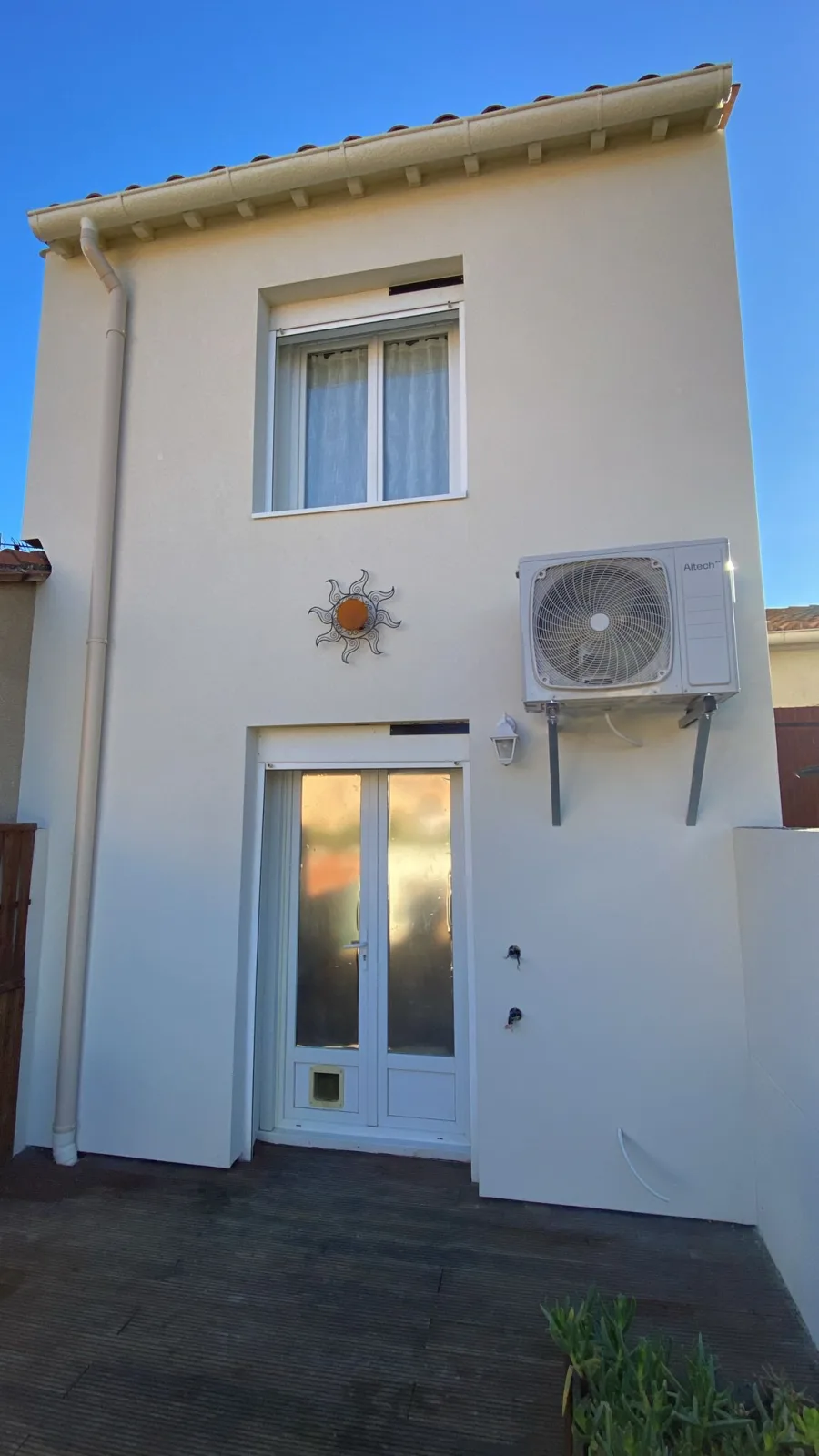 Façade de maison après une isolation thermique extérieure par EIDP